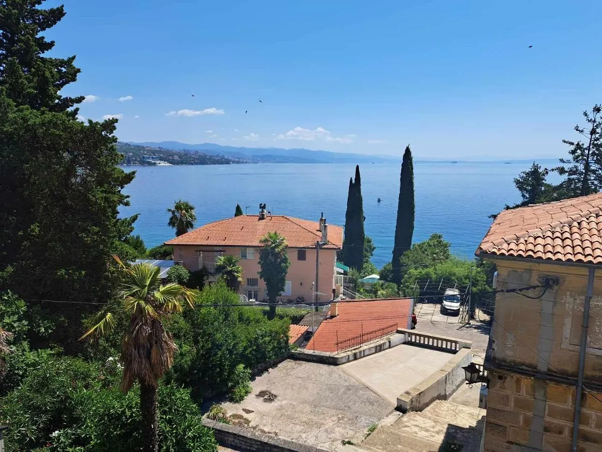 Vallelosca Bellavista Apartment Opatija 0*,